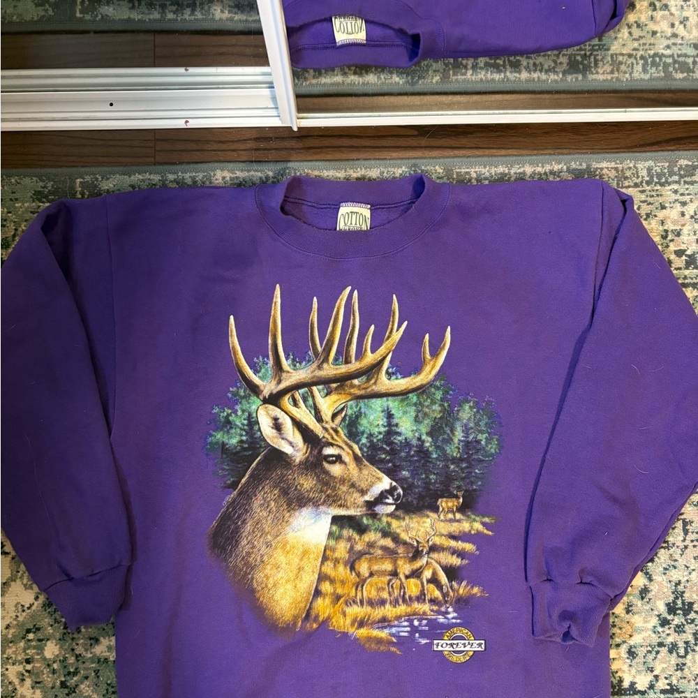 90’s style purple crewneck